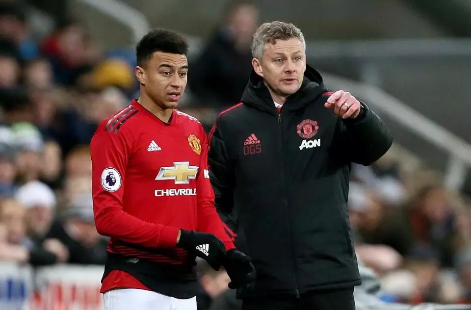 也让人对球 也让人对球