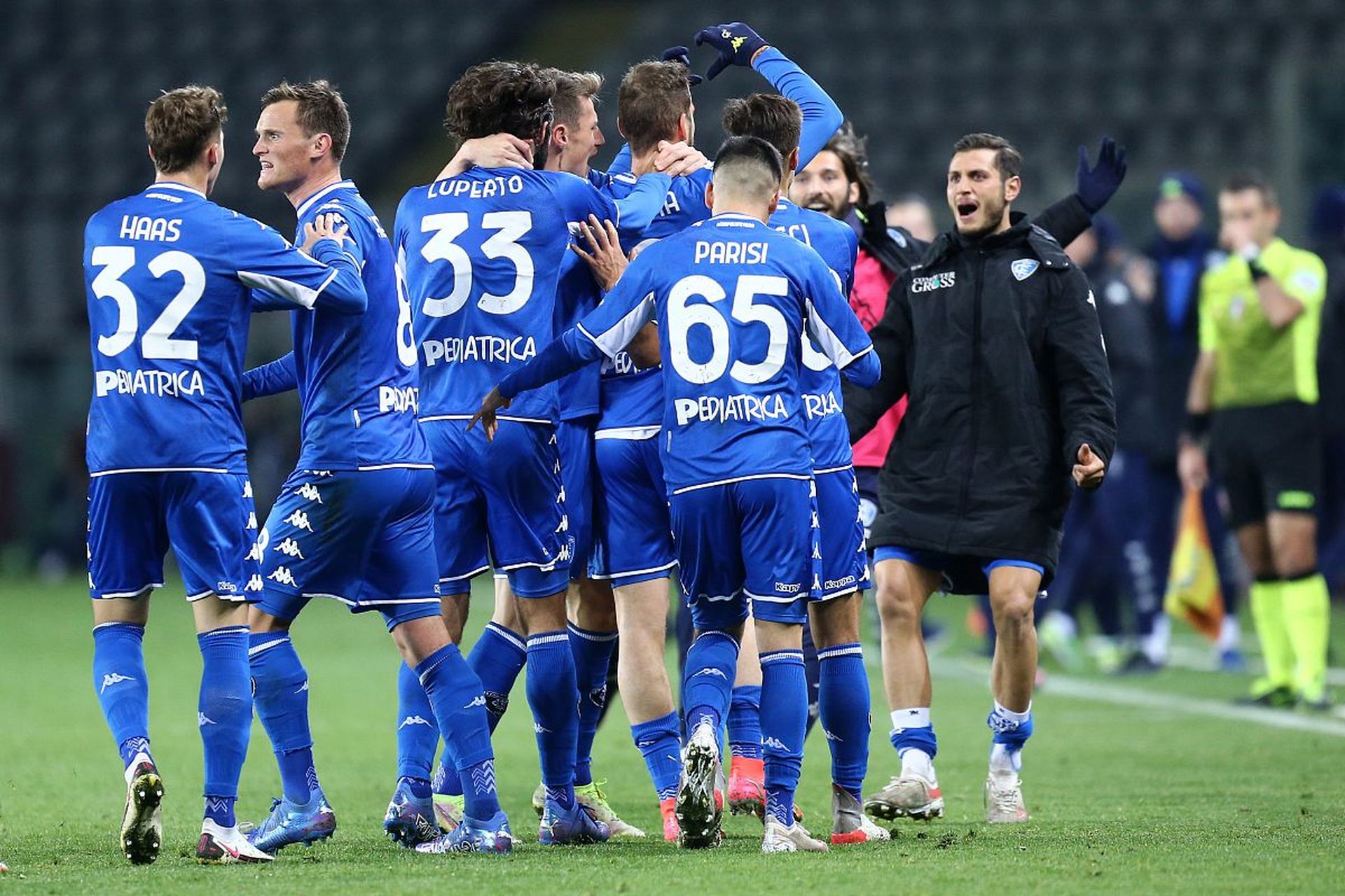 都让这些竞 都让这些竞