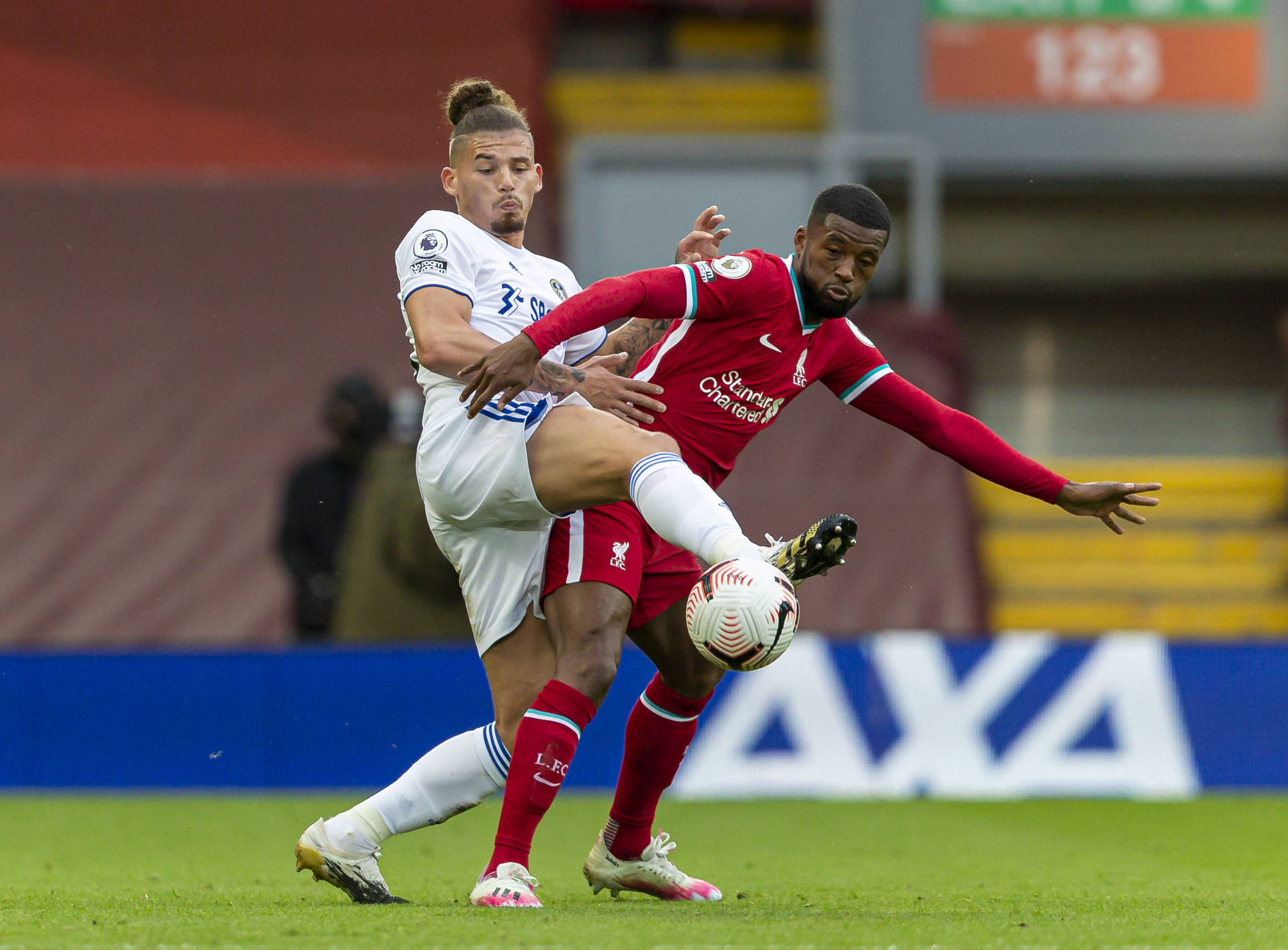 更是在整场 更是在整场